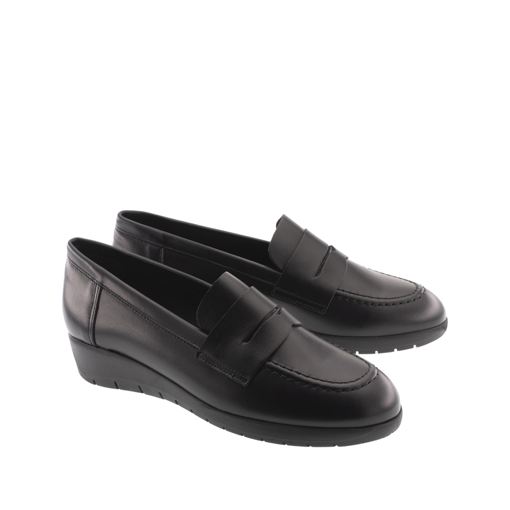 22040502 - Zapato Mocasín VALERIA Negro